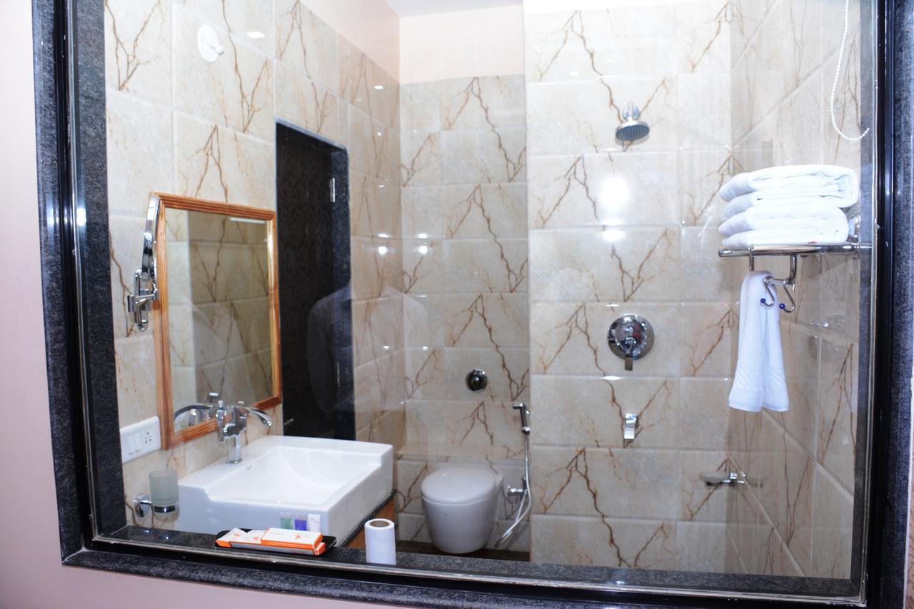Ratnaa Resort Khamshet Экстерьер фото